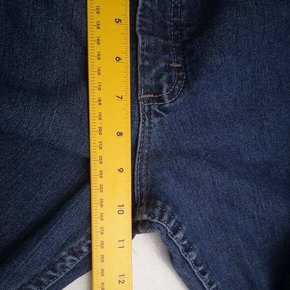 Riders by Lee Ladies Size 10M Relaxed Fit Medium Wash Straight Legs Jeans - Picture 13 of 14